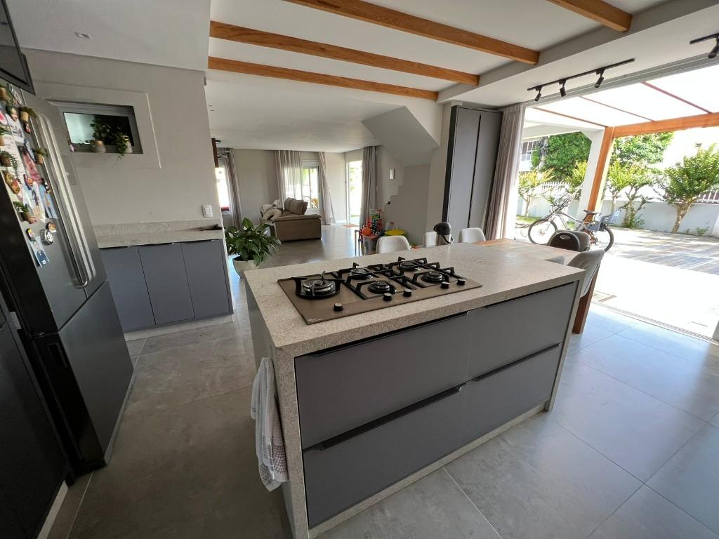 Casa em Pinheira, Palhoça. 4 quartos, 240m². Imagem 4 de 21